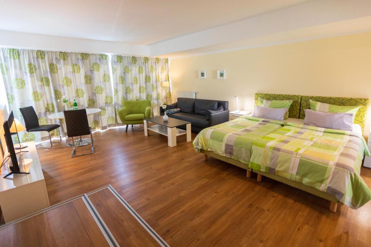 Landhotel Gillenfelder Hof エクステリア 写真